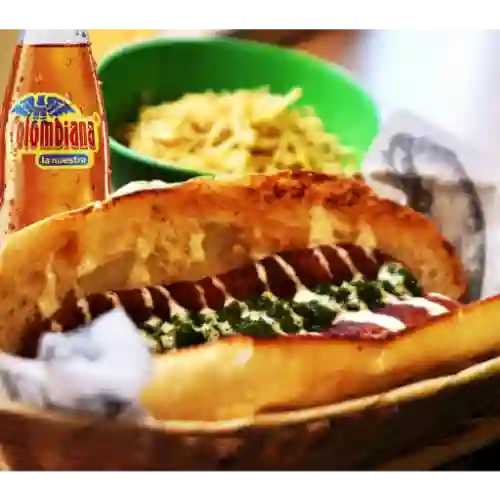 Combo Choripan y Bebida.