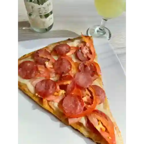 Pizza de Salami Italiano