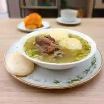 Caldo de Costilla