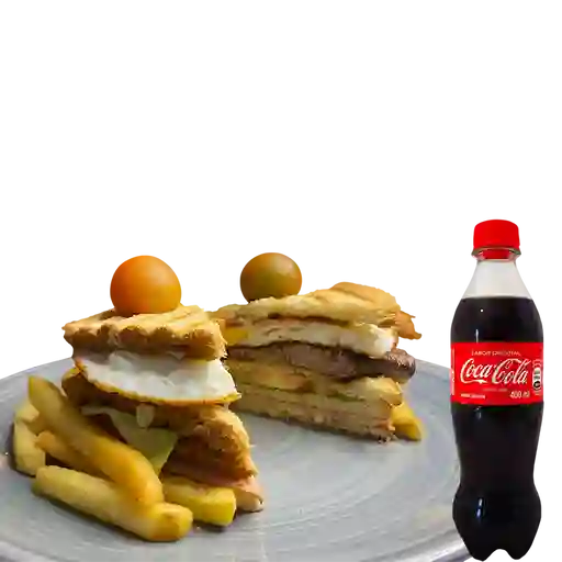Promo club sandwich de lomo + gaseosa