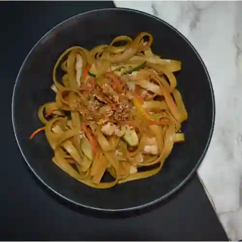 Yakisoba de Pollo