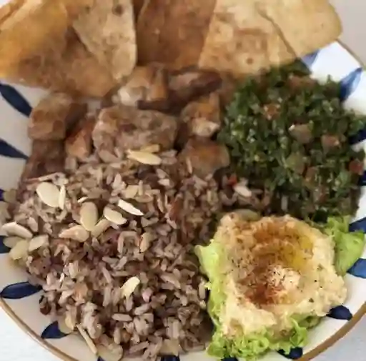 Bowl de Pollo y Gaseosa