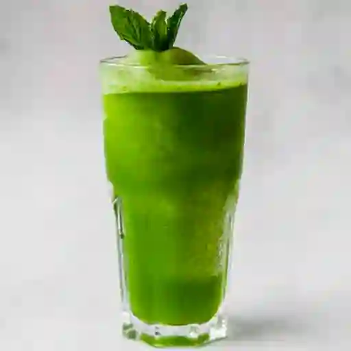 Limonada de hierba buena