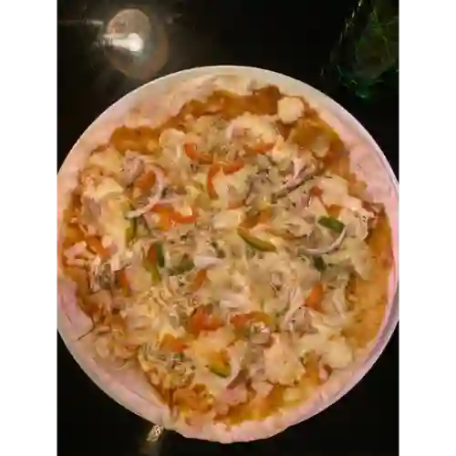 Pizza Mediana de Pollo con Champiñón