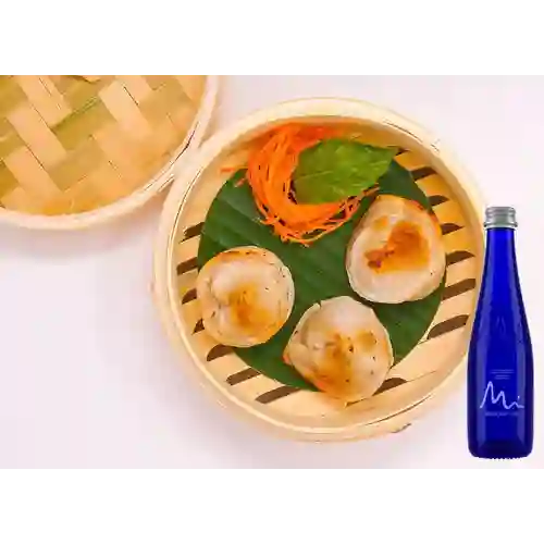 Combo Chicken Dumpling + Manatial Sin Gas 300ML