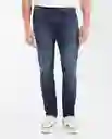 Jean Straight Fit- Azul Clásico Oscuro T 32/32 Chevignon