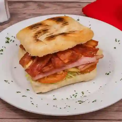 Sándwich Americano Bacon