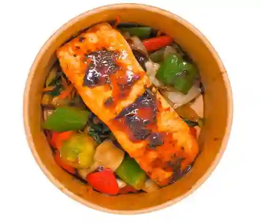 Salmón Ahumado en Té de Jazmín