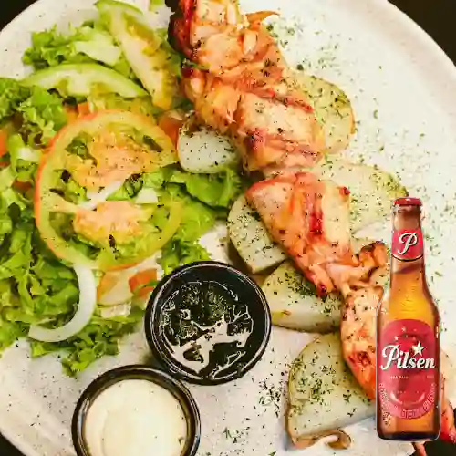 Combo Chuzo de Pollo + Pilsen 250 ml