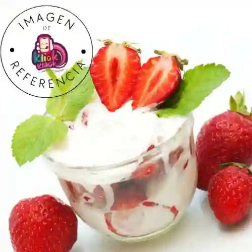 Fresas con Crema Sencilla