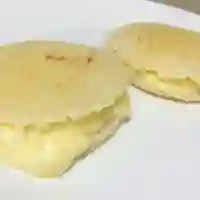 Arepa puro queso