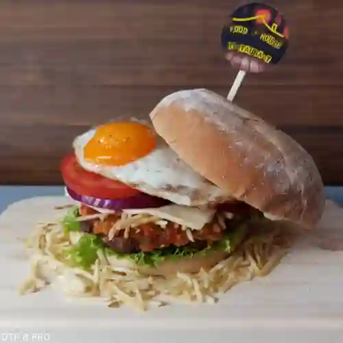 Hamburguesa bistec a caballo