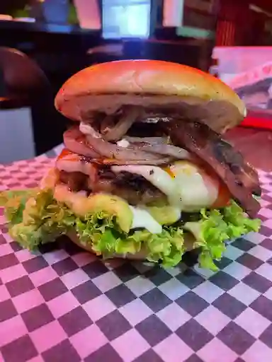 Combo Hamburguesa Tradicional de Res
