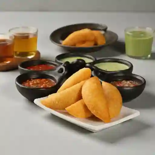 Empanadas Paisas 40 Unidades