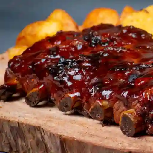 Costilla Medio Rack en Salsa BBQ Sweet Chipotle