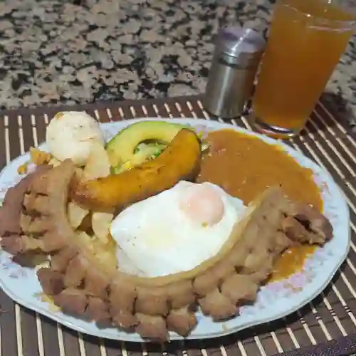 Bandeja Chicharron