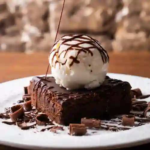 Brownie con Helado