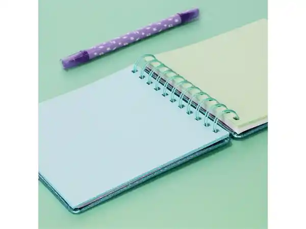 Cuaderno Con Diseño Azul Casaideas