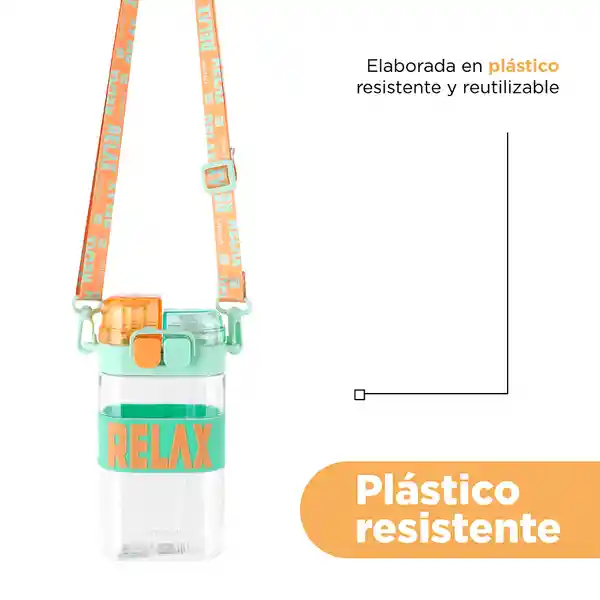 Vaso Plástico Con Correa Para Hombro Letter Verde 560 mL Miniso