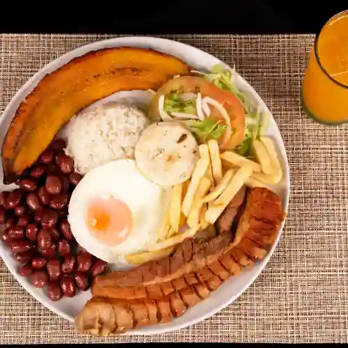 Bandeja Chicharrón