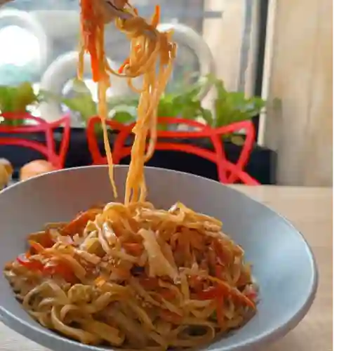 Pasta Al Huevo Pollo Camaron