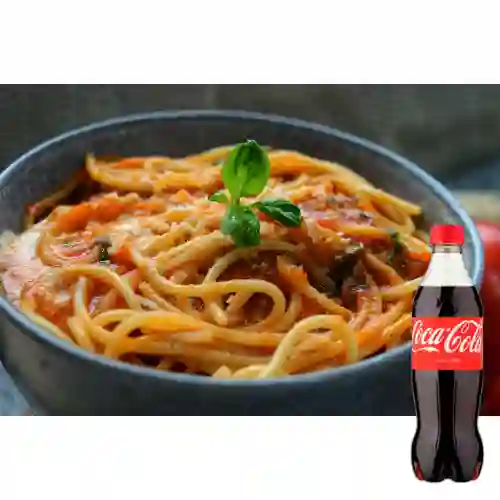Combo Pasta Napolitana c/ Pollo +Cocacola Orig 255 ml