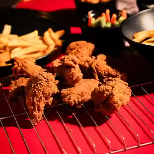 Alitas X24 + Papas