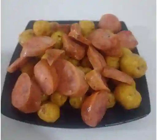 Longaniza con papa amarilla