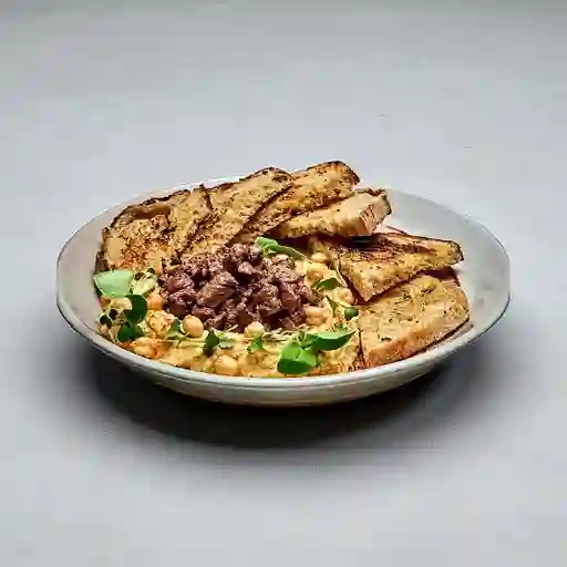 Hummus y carne