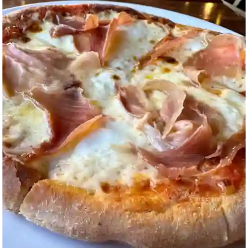 Pizza Di Jamón Serrano