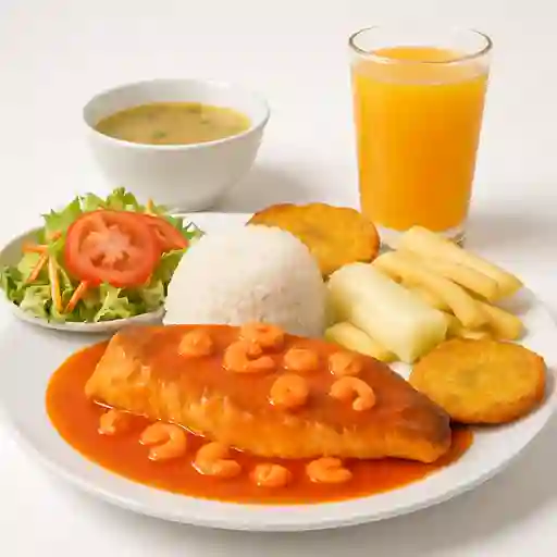 Bagre en Salsa de Camarones