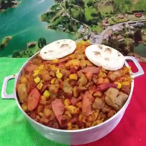 Arroz Paisa Ranchero para 2 Personas