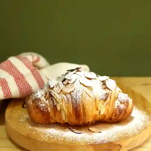 Croissant Almendra