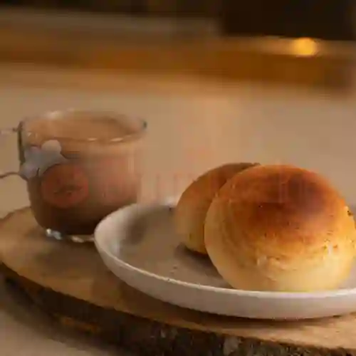 Pandebono con Guayaba