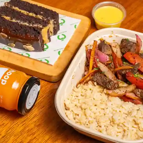 Combo Plato Del Día, Postre y Bebida