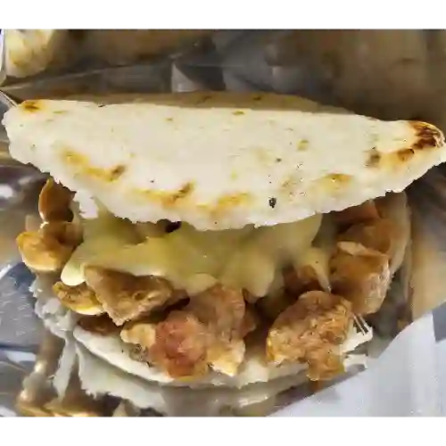Arepa Chicharrón