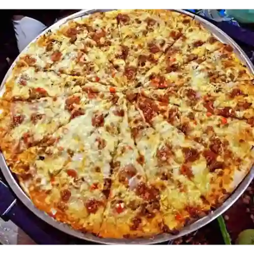 Pizza Campesina 8 Porciones