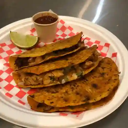 Bandeja Tres Tacos Queso
