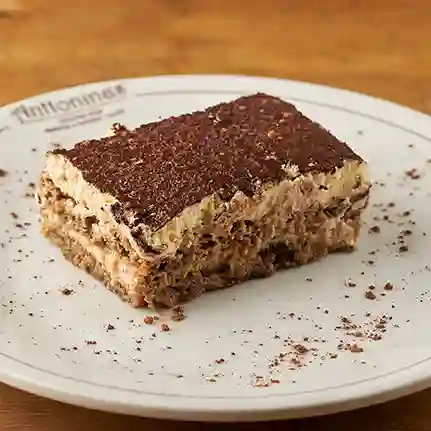 Porción Tiramisú