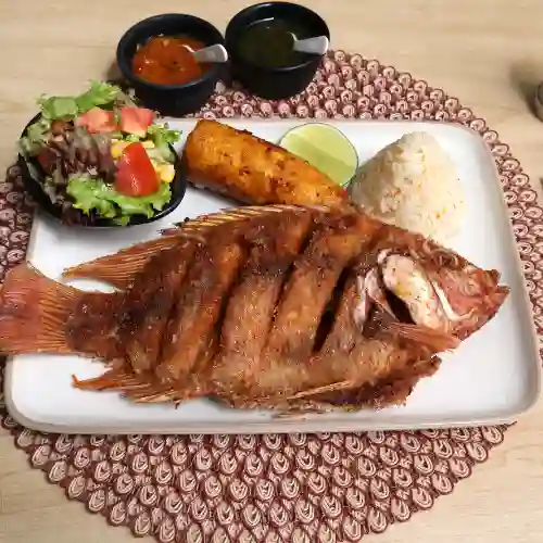Mojarra Frita - Gratis Sopa y Limonada