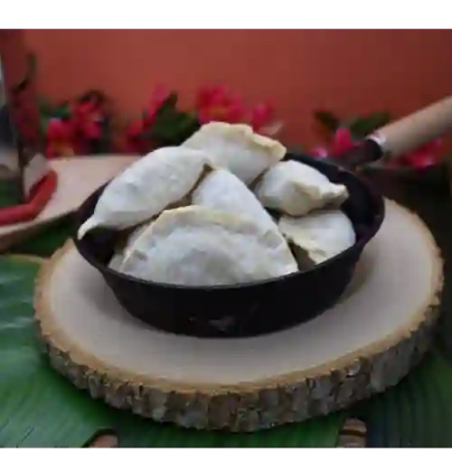 20 Empanaditas de Carne Congelada