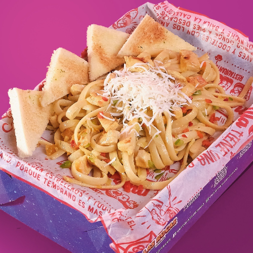 Pastas con pollo infantil