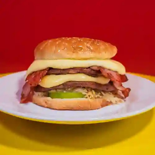Súper Doble Carne Quesuda