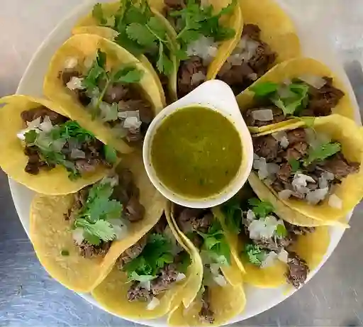 Tacos de Arrachera
