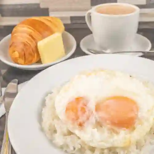 Combo de Arroz con Huevos Al Gusto