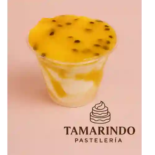 Vaso de Tres Leches de Frutos Amarillo