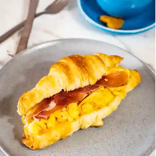 Egg Croissant Serrano