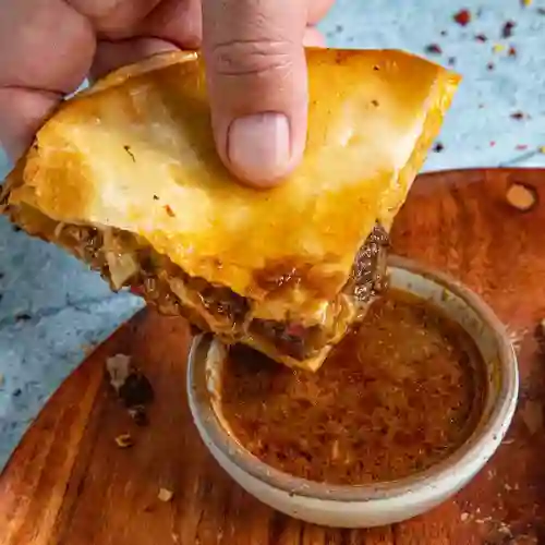 Quesadilla de Birria