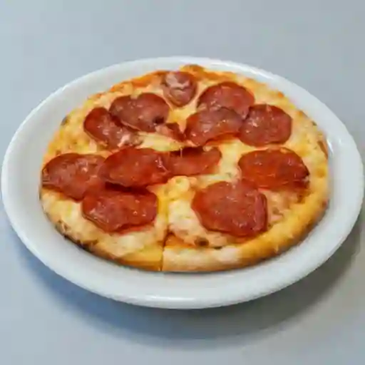 Pizza Peperoni Pequena