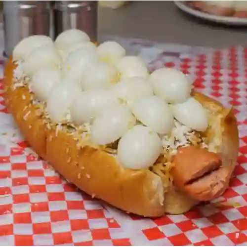 Choriperro con Huevos